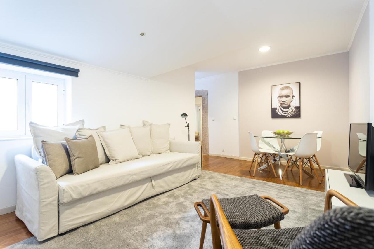 Living Bairro Alto V Apartment Lisbon Exterior photo